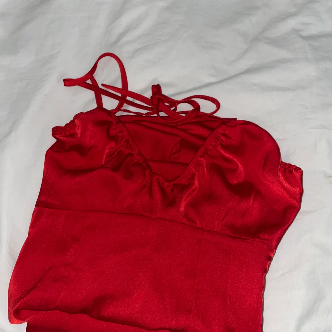Röd klänning från NaaNaa i stl. 36 - 91