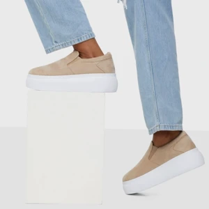 Skor Nelly - Helt oanvända skor från Nelly. För små för mig tyvärr. 