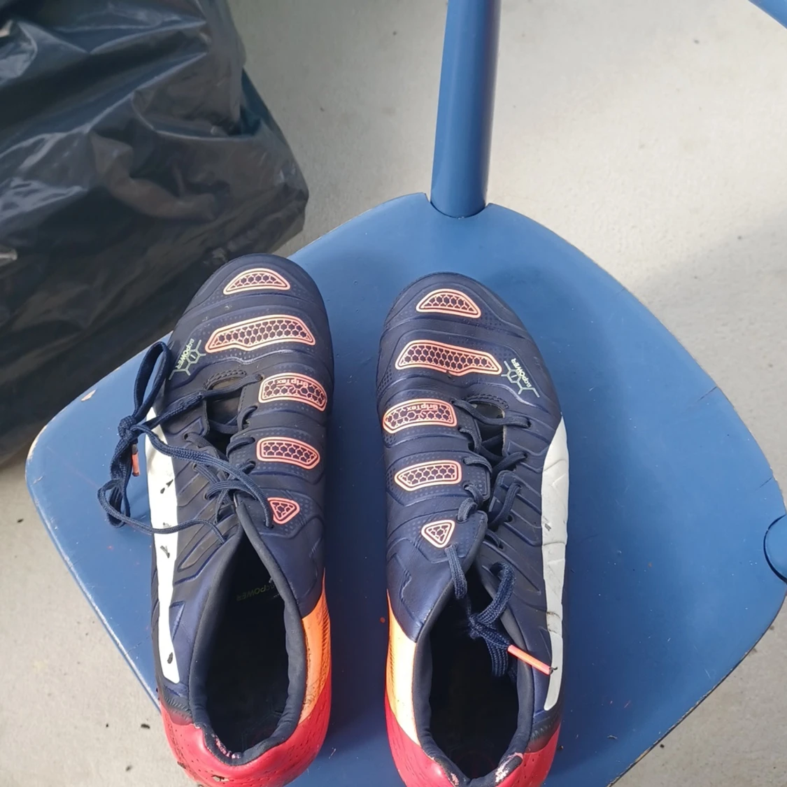 Puma evopower fotbollsskor (använda) - 90