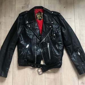 Vintage Petroff Paris Genuine Leather Jacket, storlek 40 Toppenskick Frakt tillkommer 