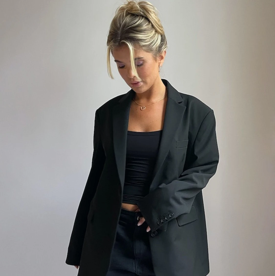 Forever blazer black Djerf Avenue 