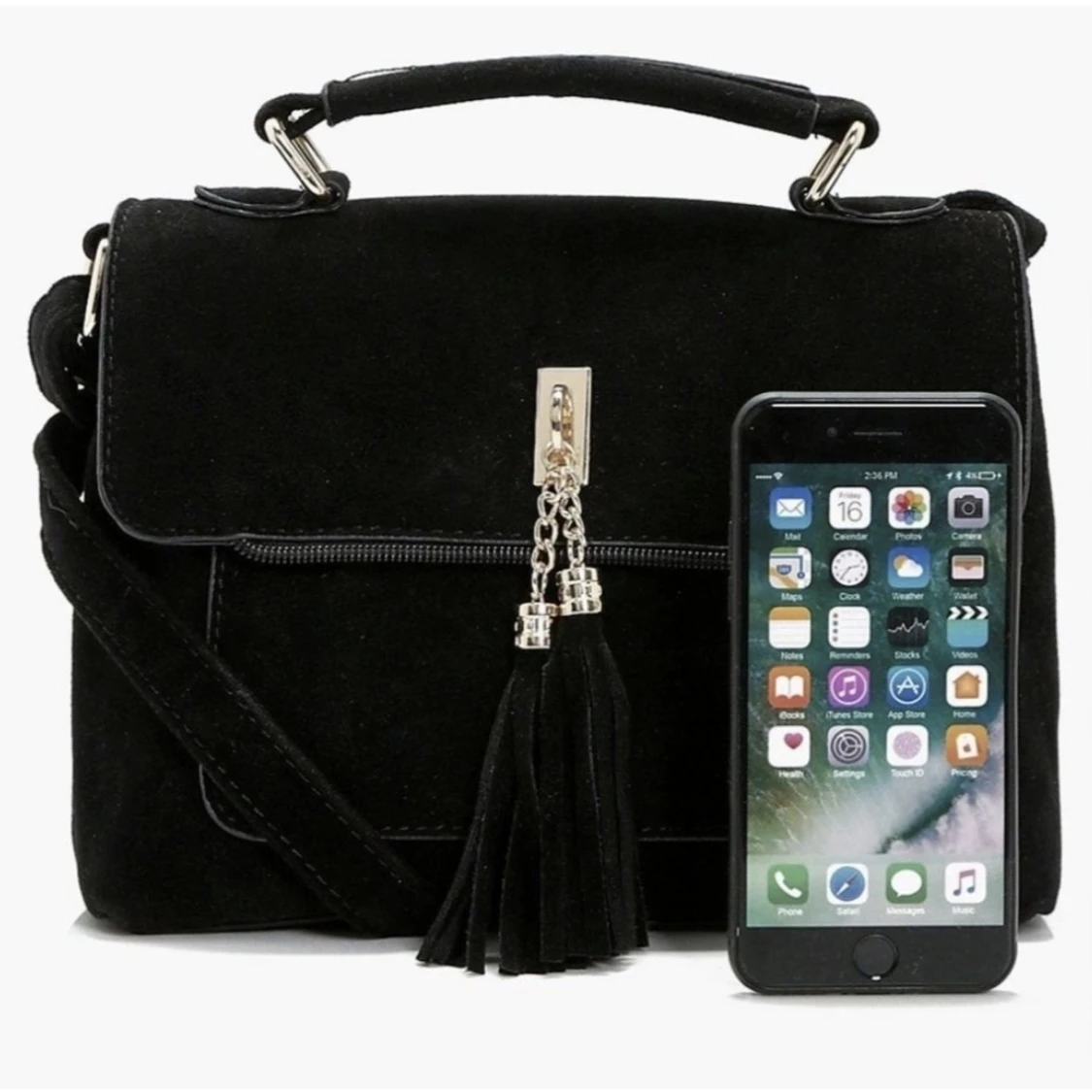 Svart Väska, Gulddetaljer  - 91