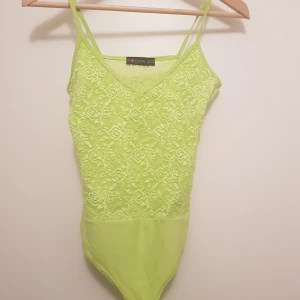 Body - Ny, Oanvänd body