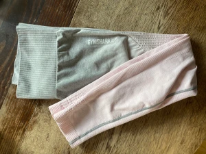 Gymshark  - Storlek S, ombre. Som nya!  Båda trycken kvar. Full längd.