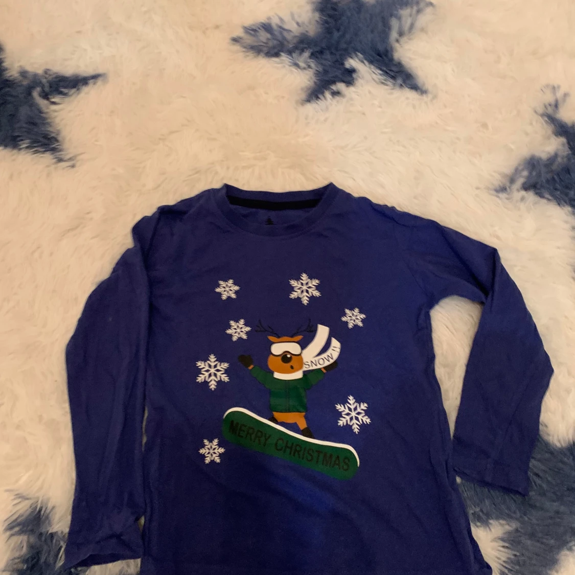 Blå långärmad tröja med julmotiv från Lupilu