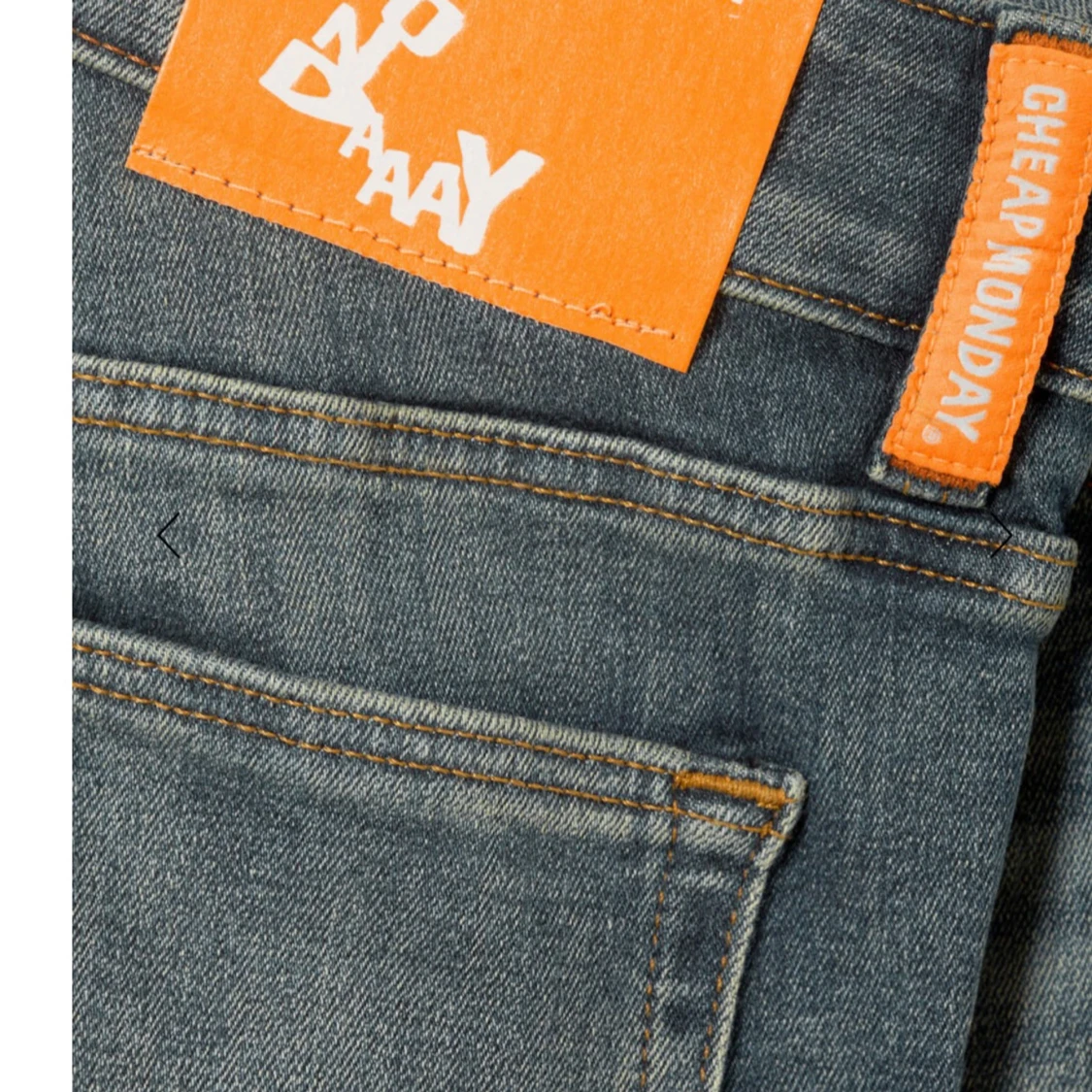 Blå bootcut jeans  - 1