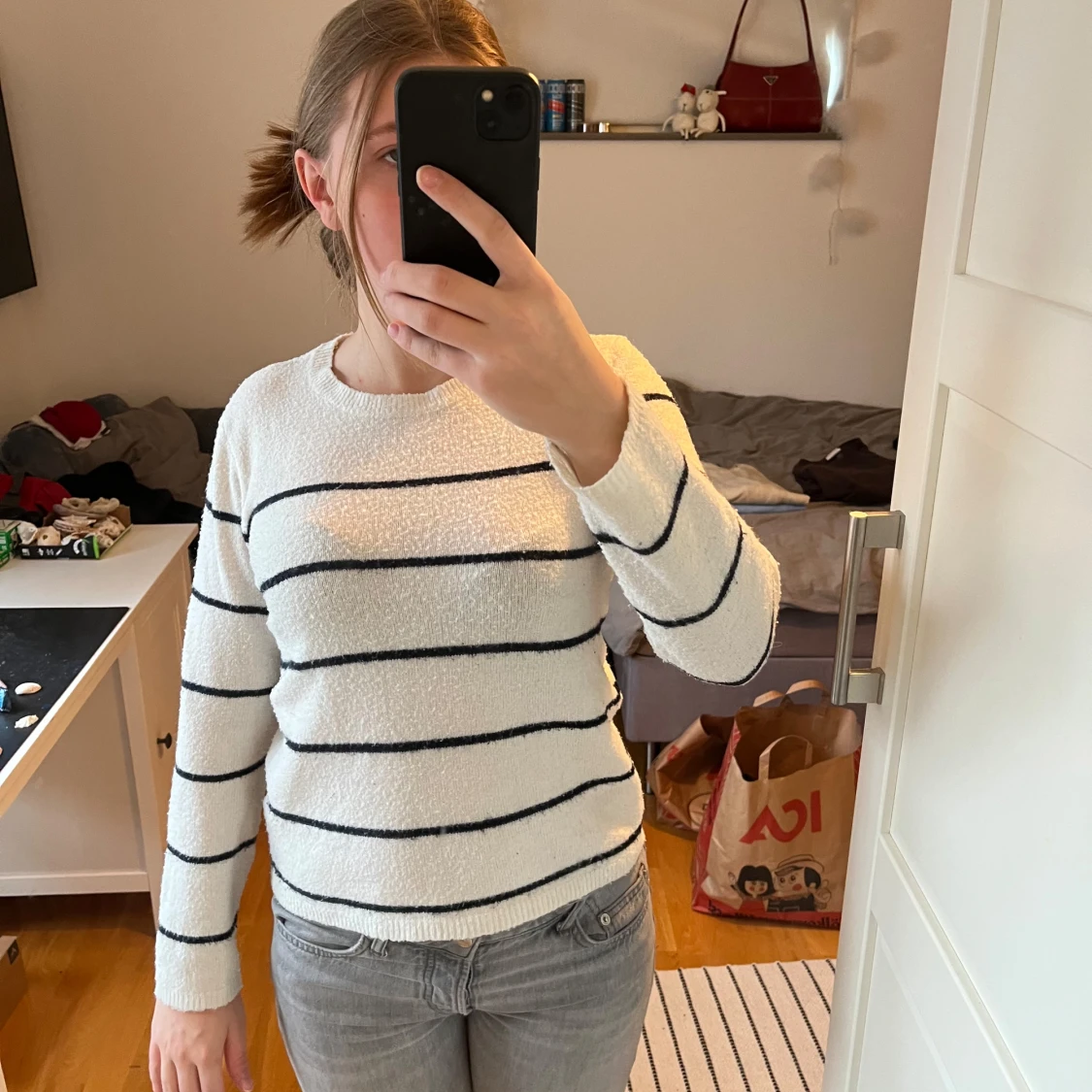 Vit och svart randig tröja från H&M - 1