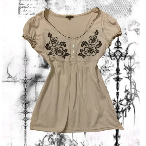 Coquette topp - Supergullig vit tröja med puffärmar, köpt secondhand 🎀