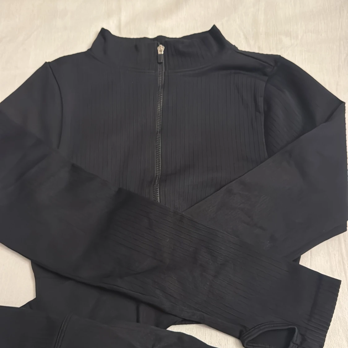 Svart tränings sett  - 91