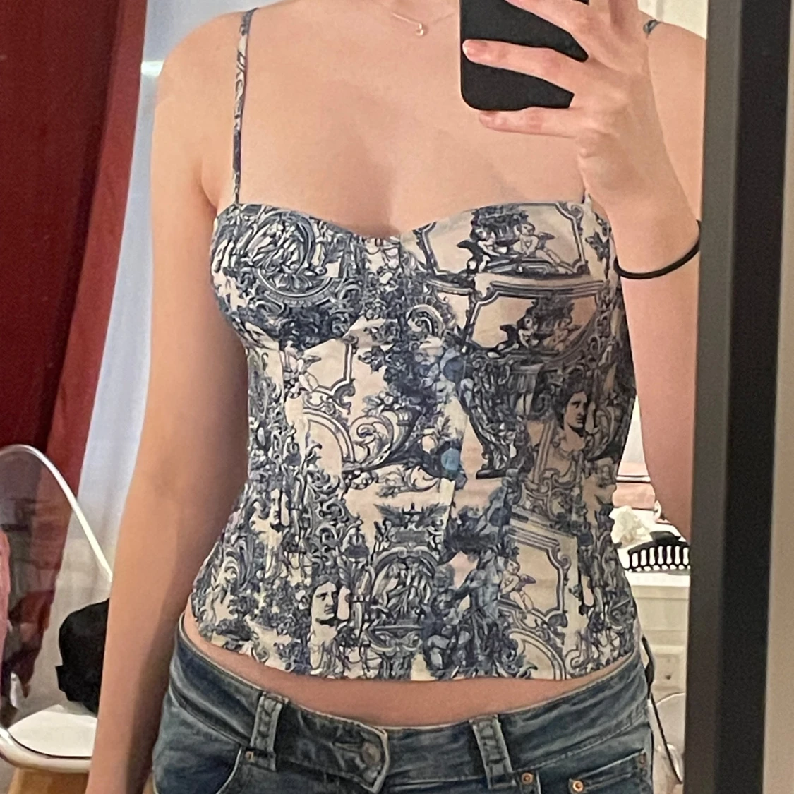 Mönstrad korsett från PrettyLittleThing