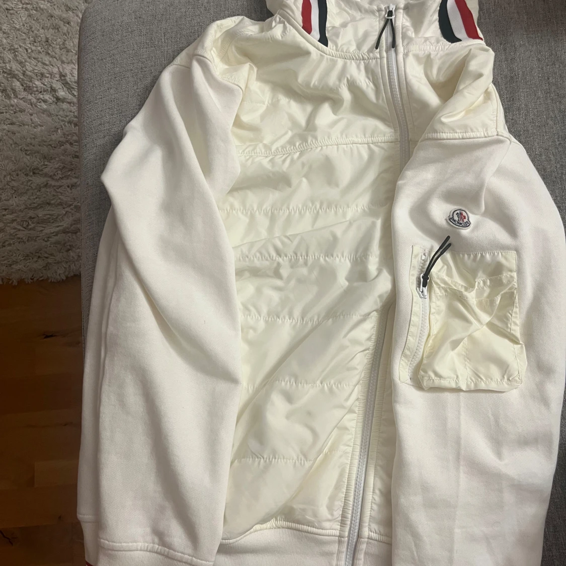 Vit jacka från Moncler