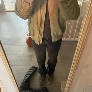 Bomberjacka zara - Bomber jacka från zara😍