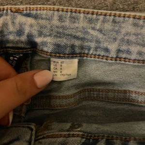 Jeans  - Helt nya jeans! 