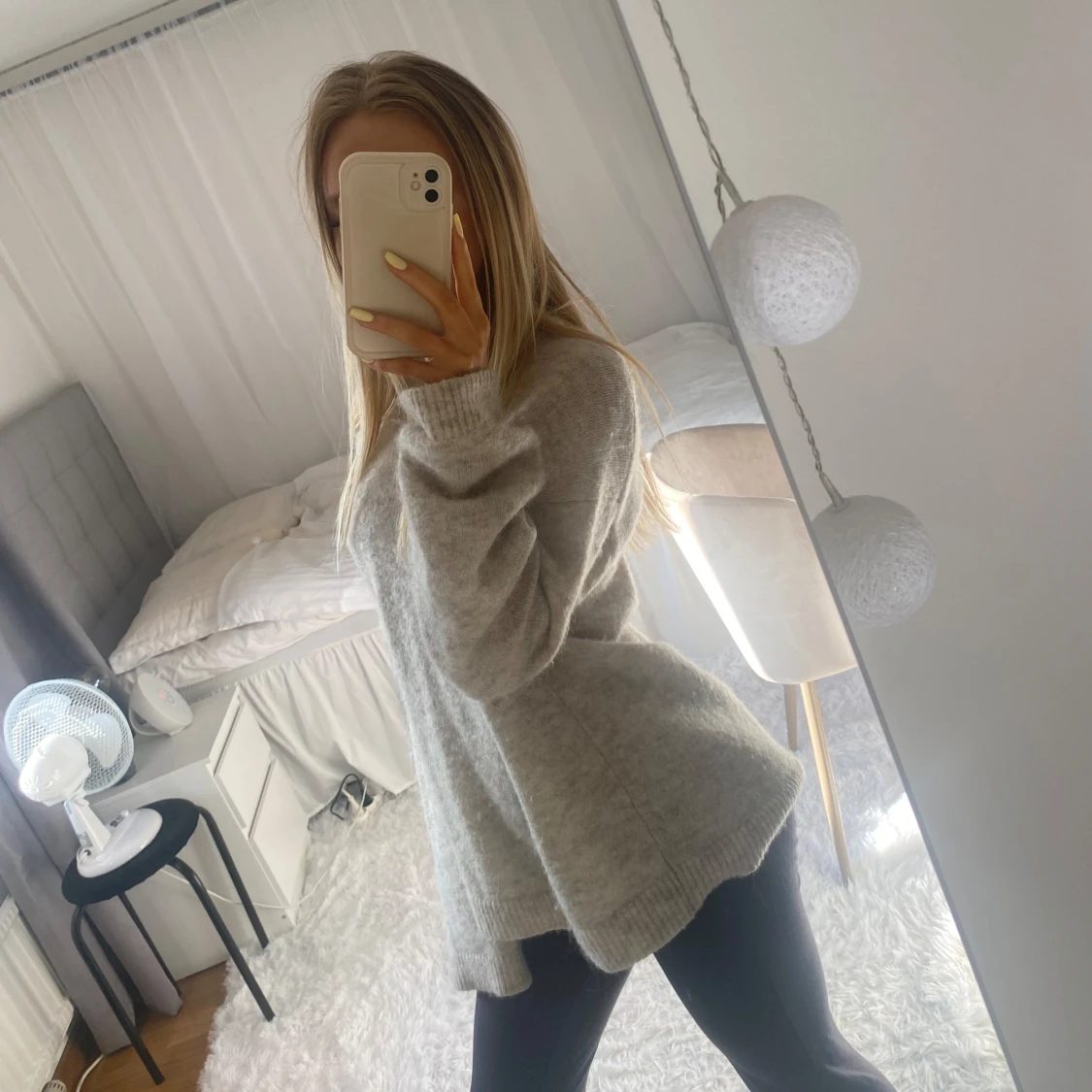 Beige stickad tröja - 2