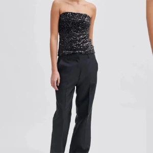 Paljett tubtopp💗 - Såå snygg paljett tubtopp, använd en gång🩷 Går även att ha som kjol❤️‍🔥