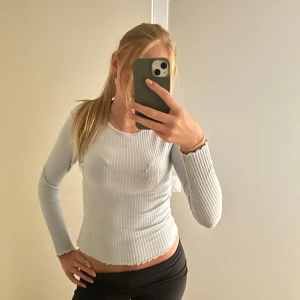 Ljusblå långärmad - Ljusblå långärmad ifrån only i storlek xs💙