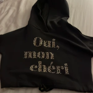 Svart Leopard Tröja  - Svart tröja 