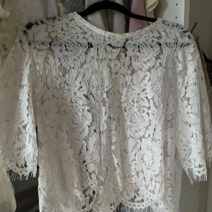 Spetstopp - Så fin spetstopp från new yorker!! Passar perfekt till fest🥰🥰