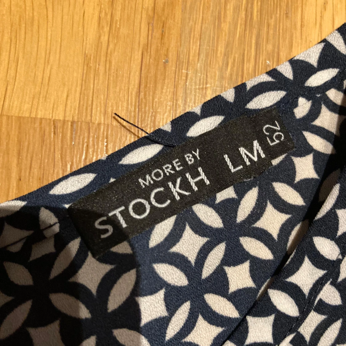 Mönstrad klänning från Stockh LM - 91