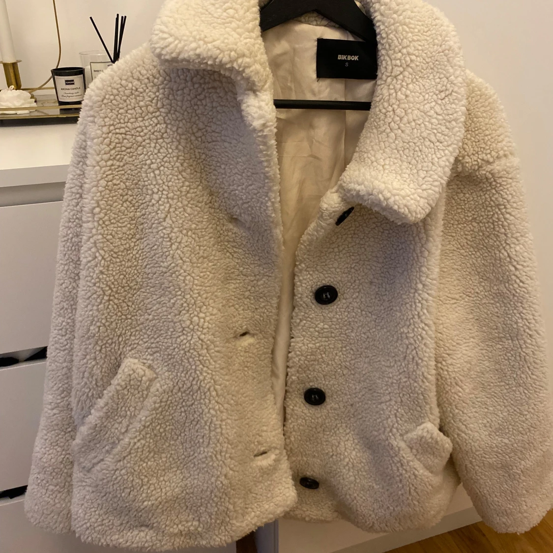 Teddyjacka från bikbok