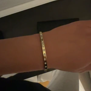Guld armband  - Fint guldarmband i bra skick 