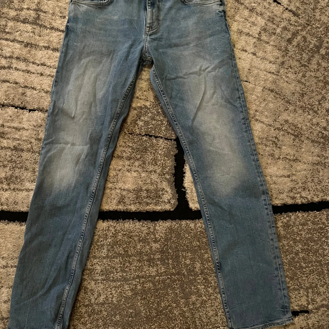 Blå jeans från Tommy Hilfiger