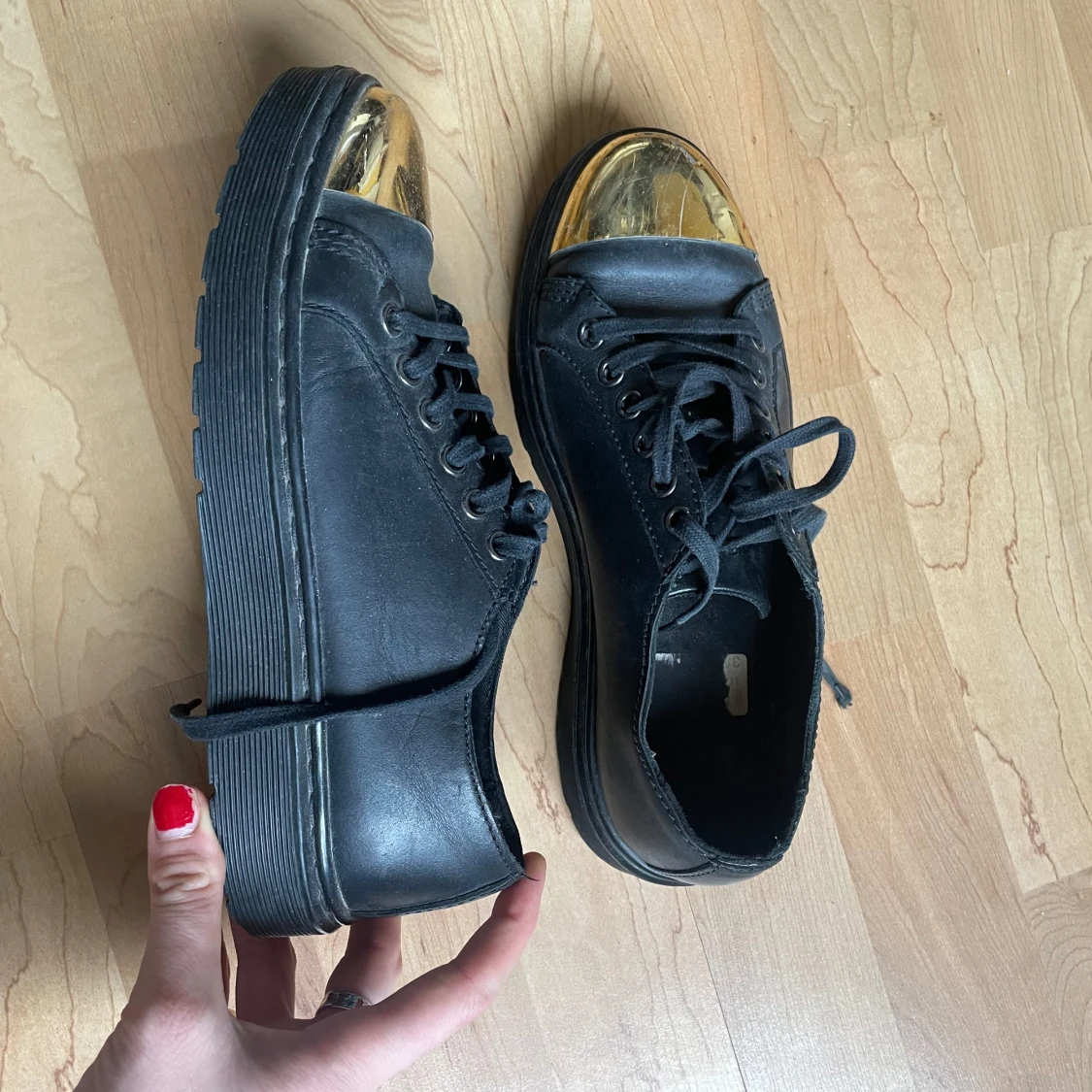 Dr. Martens sneakers 