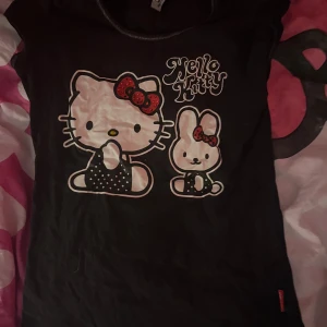hello kitty tröja - supersöt hello kitty tshirt