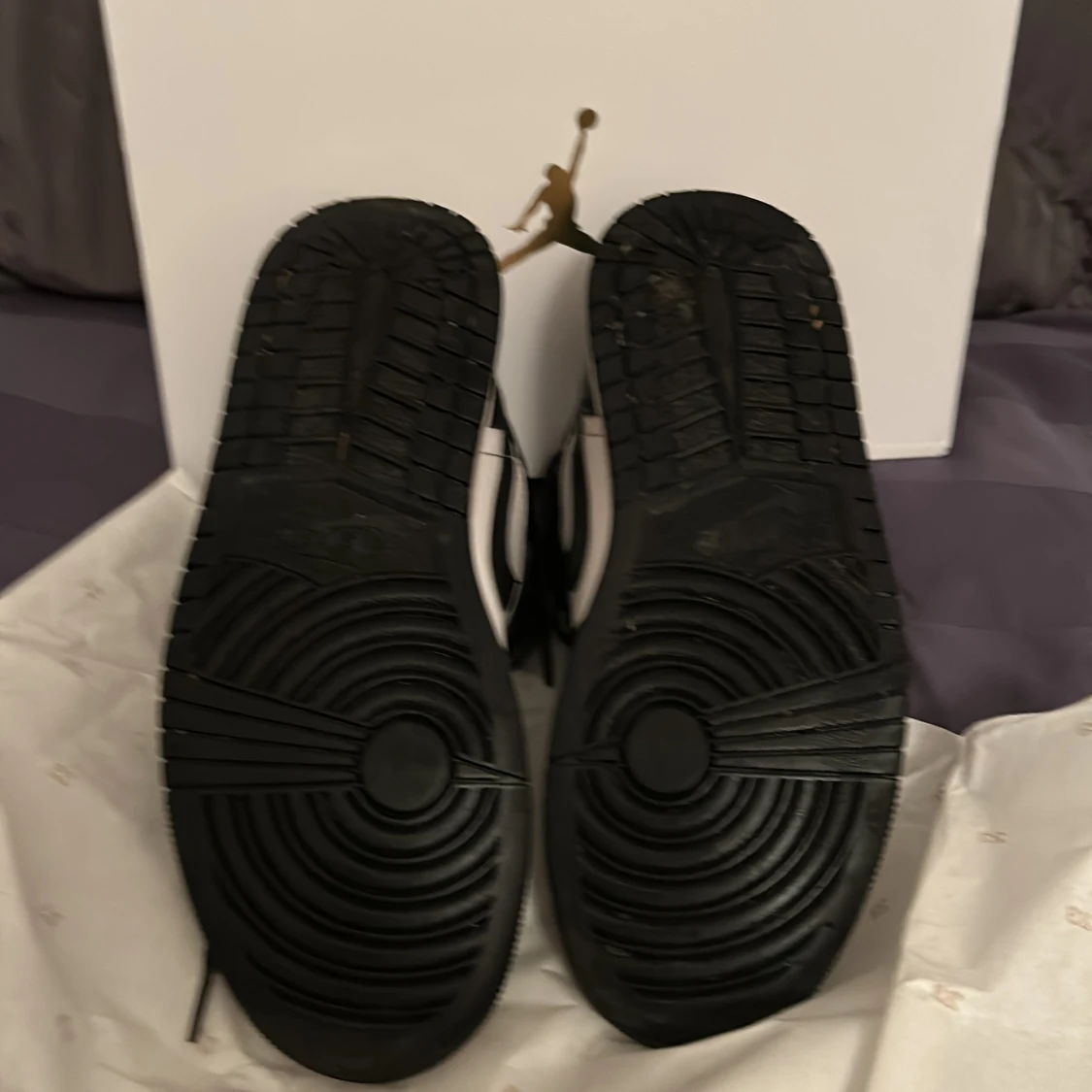 Nike Air Jordans i svart och vit - 92