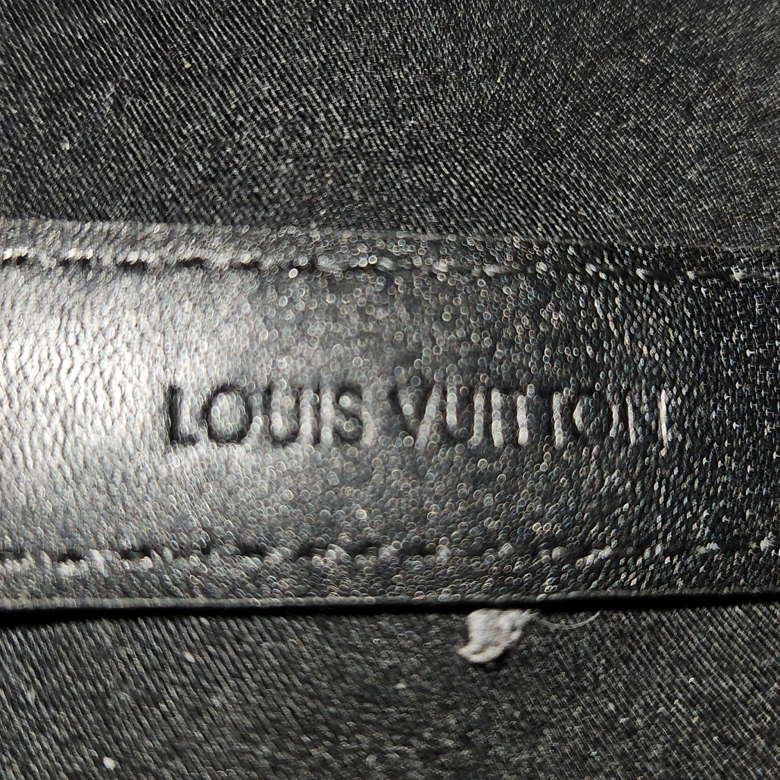 Snyggt svart armband  - 91