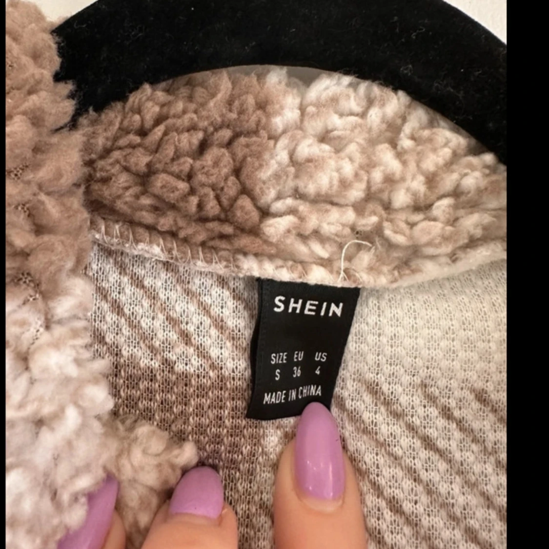 Rutig teddyjacka från Shein - 2