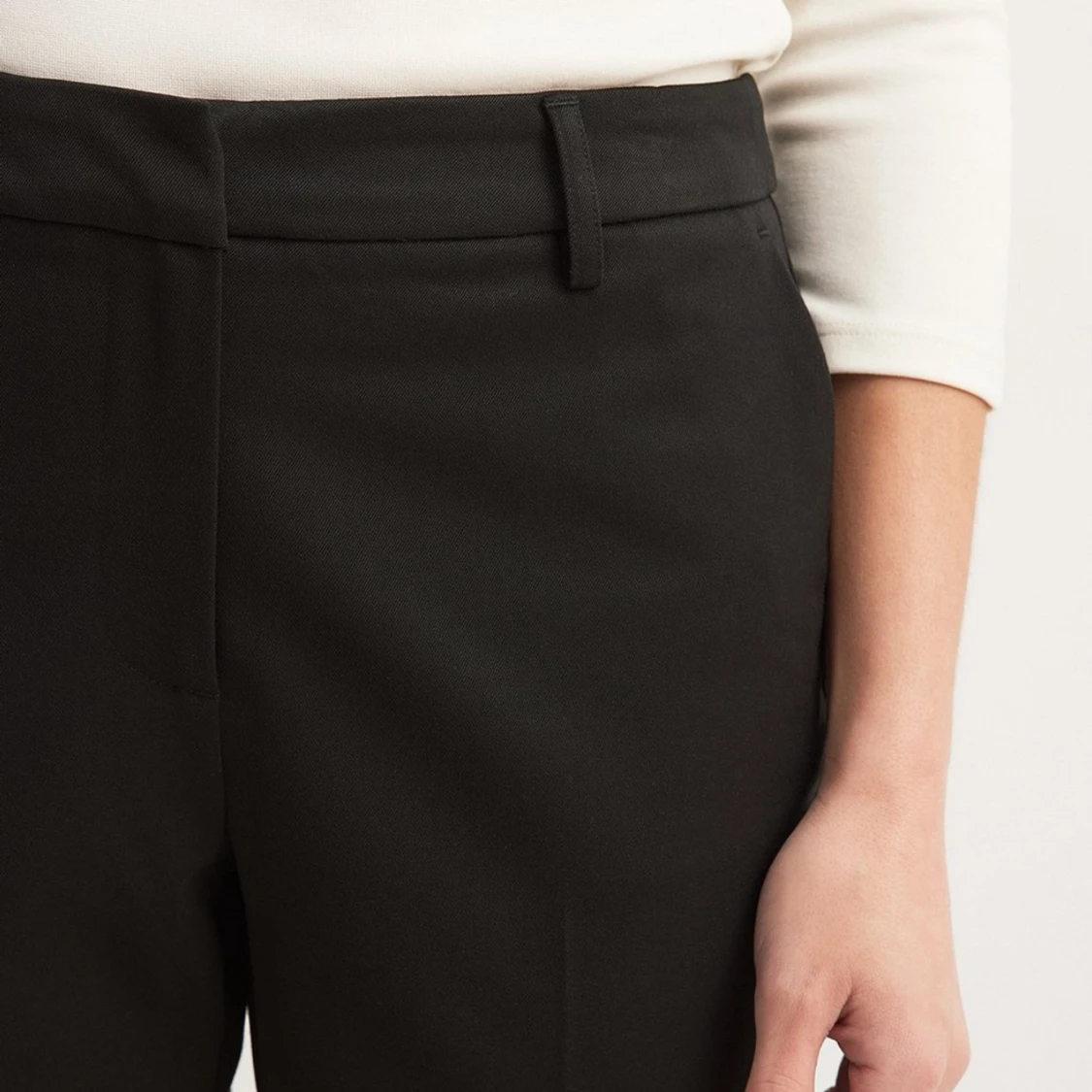 Svarta kostymbyxor - 1