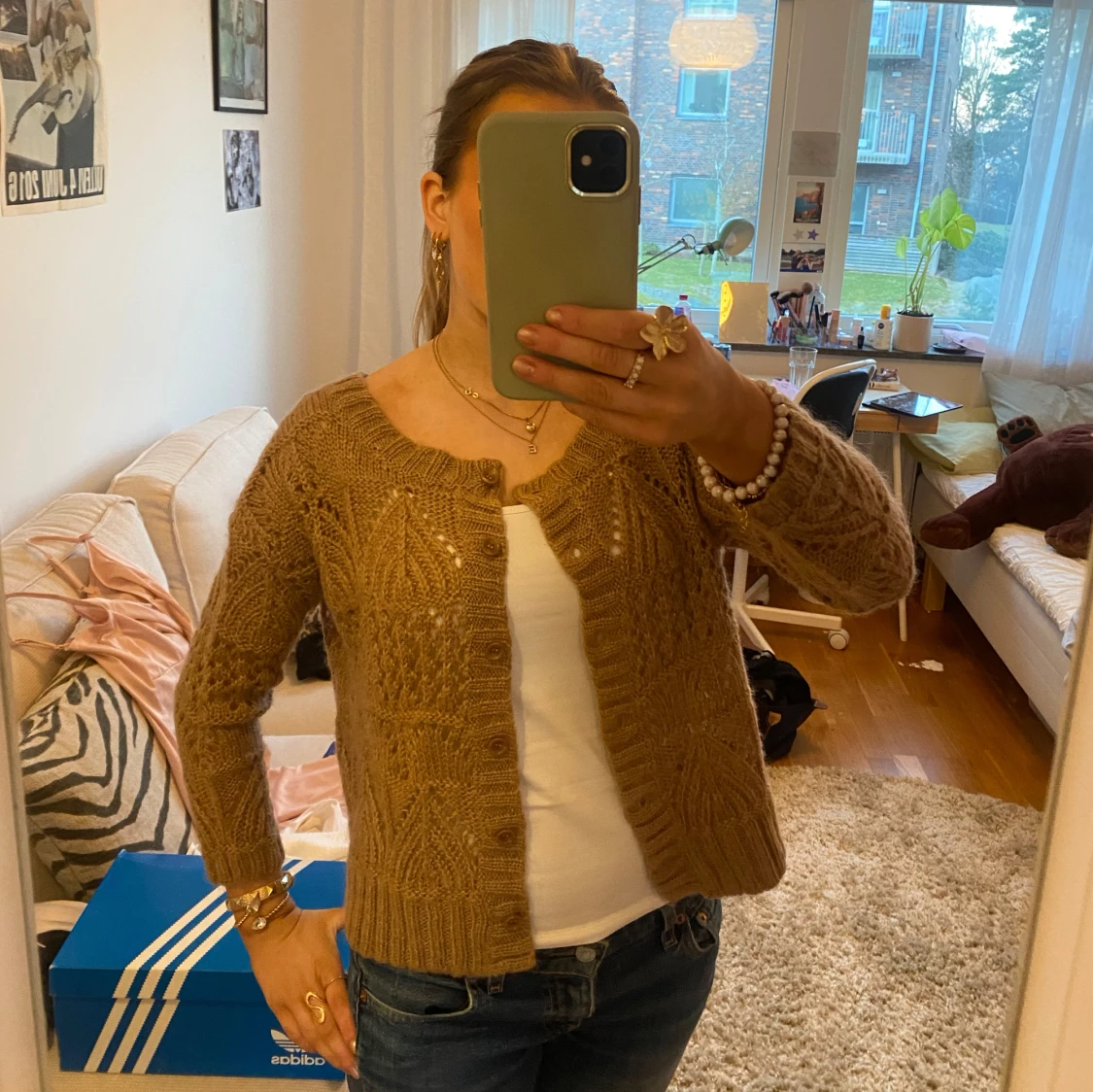 Brun stickad kofta - 1