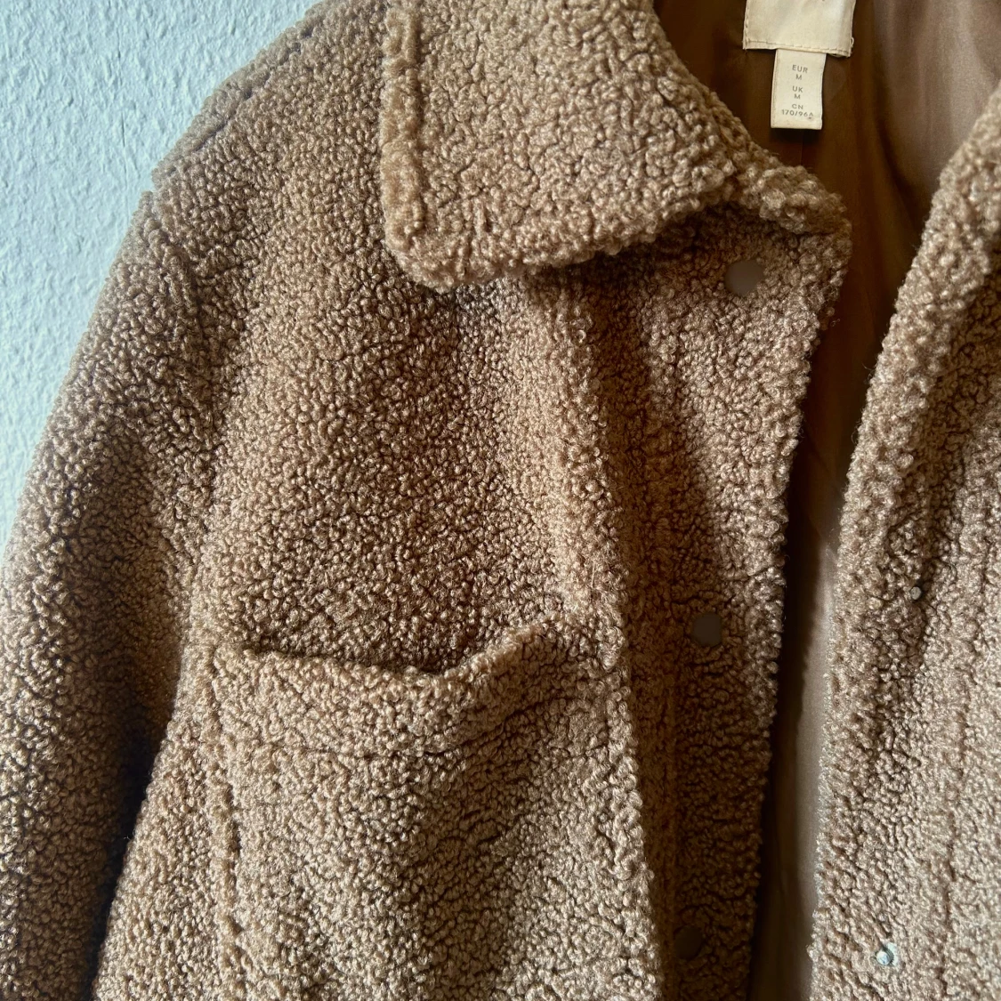 Brun teddyjacka - 90