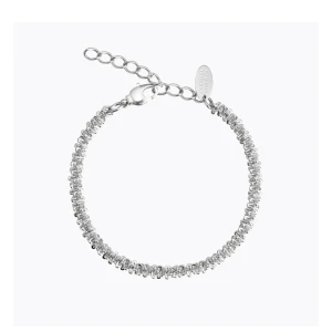 Caroline Svedbom armband - intressekoll!! Helt ny och oanvänd, fick den som present. Är i modellen Gemma Bracelet Rhodium. köptes från deras orginala hemsida. Nypris:595kr.  köparen står för frakten ❤️