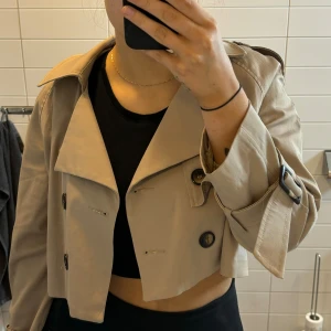 Jacka - Superfint skick, endast testad🤍