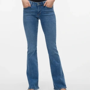 Jeans💞 - Säljer dessa veromoda jeansen (vmflash) då dom inte kommer till användning, har bara använt dom 2-3 gånger 