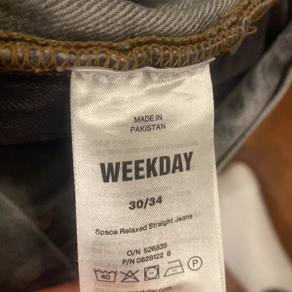 Grå jeans från Weekday - 91