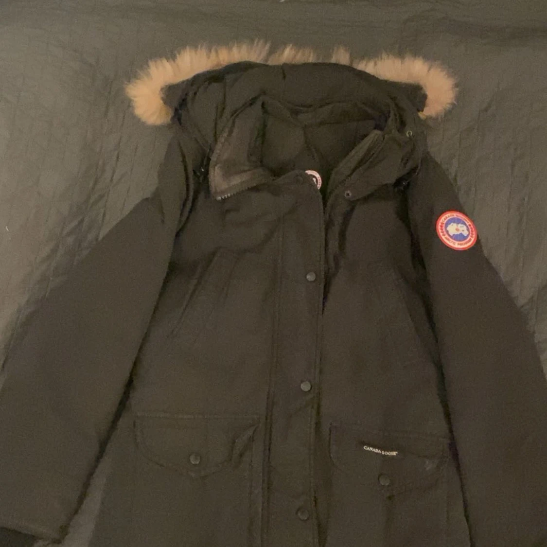 Svart parkajacka från Canada Goose