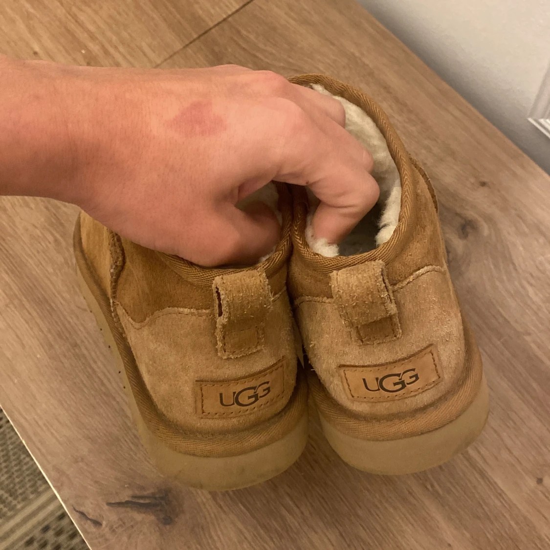 Bruna UGG boots med foder