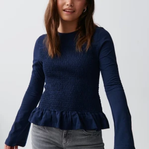 smockad topp gina - populär smockad topp från gina young❤️❤️