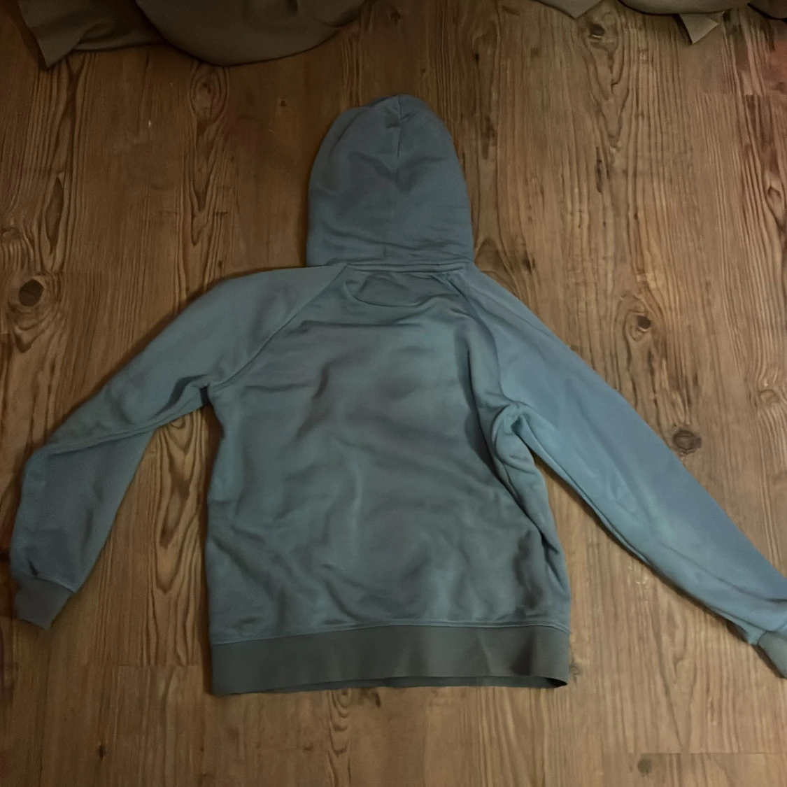 Blå hoodie från GANT - 90