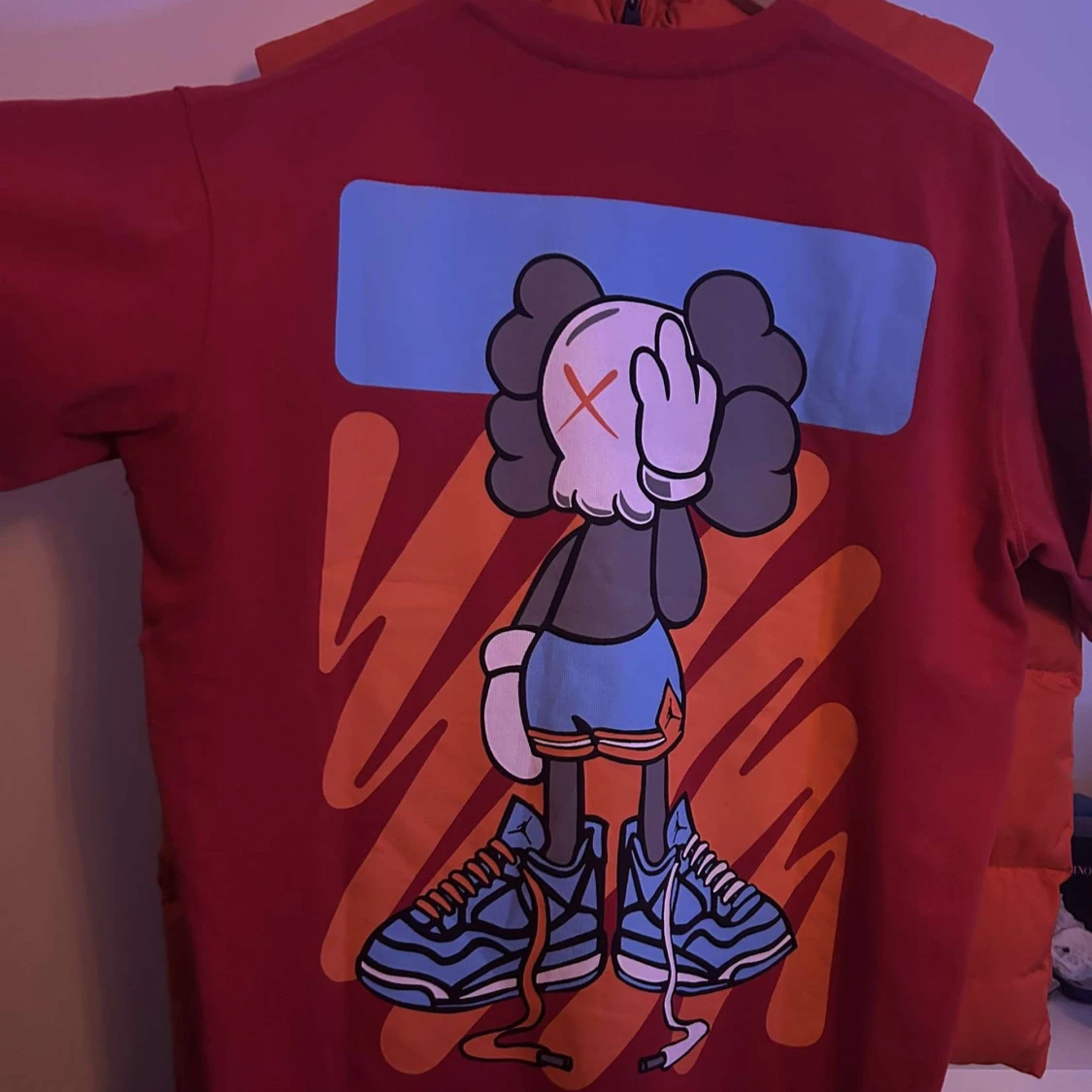 Röd t-shirt från Off-White