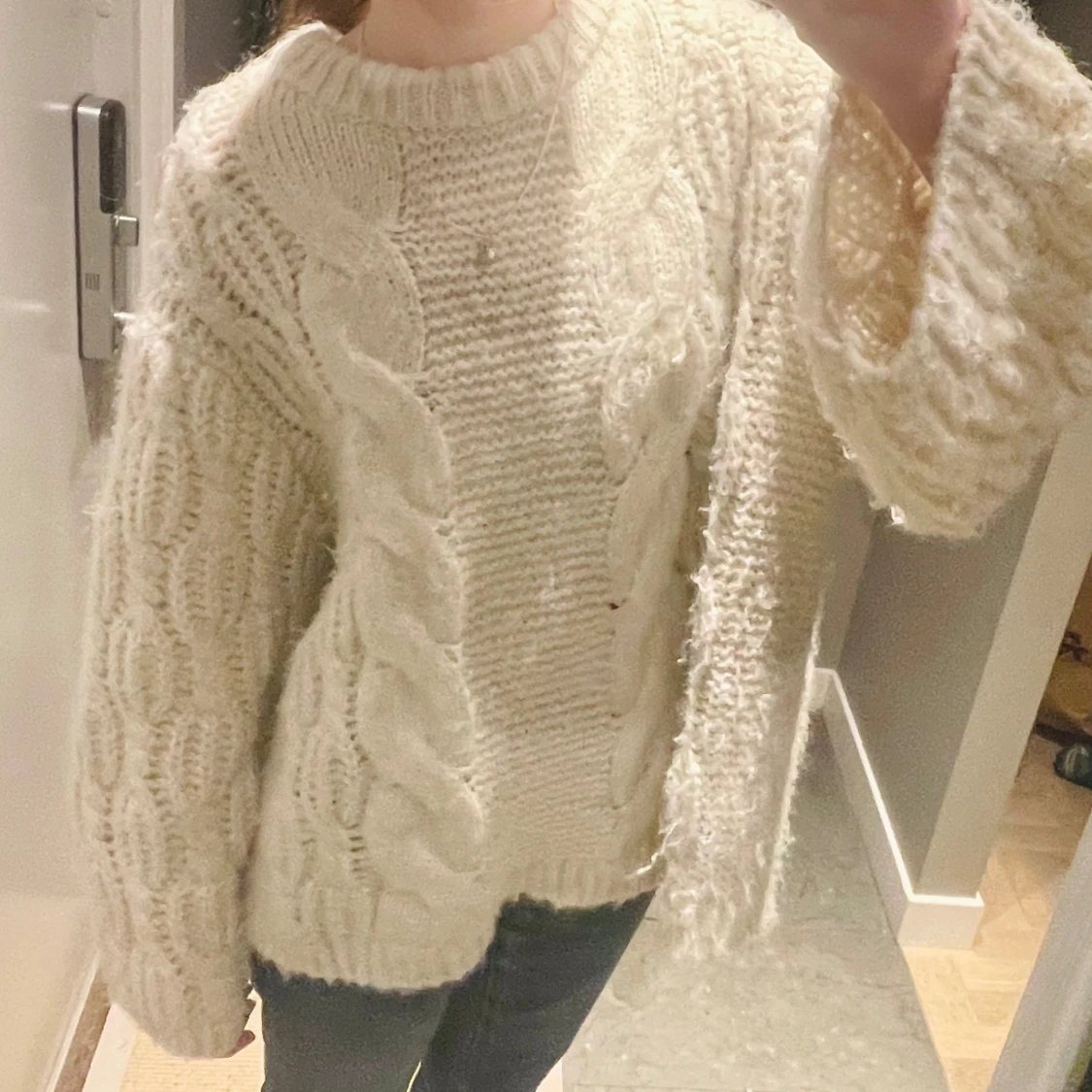 Stickad tröja