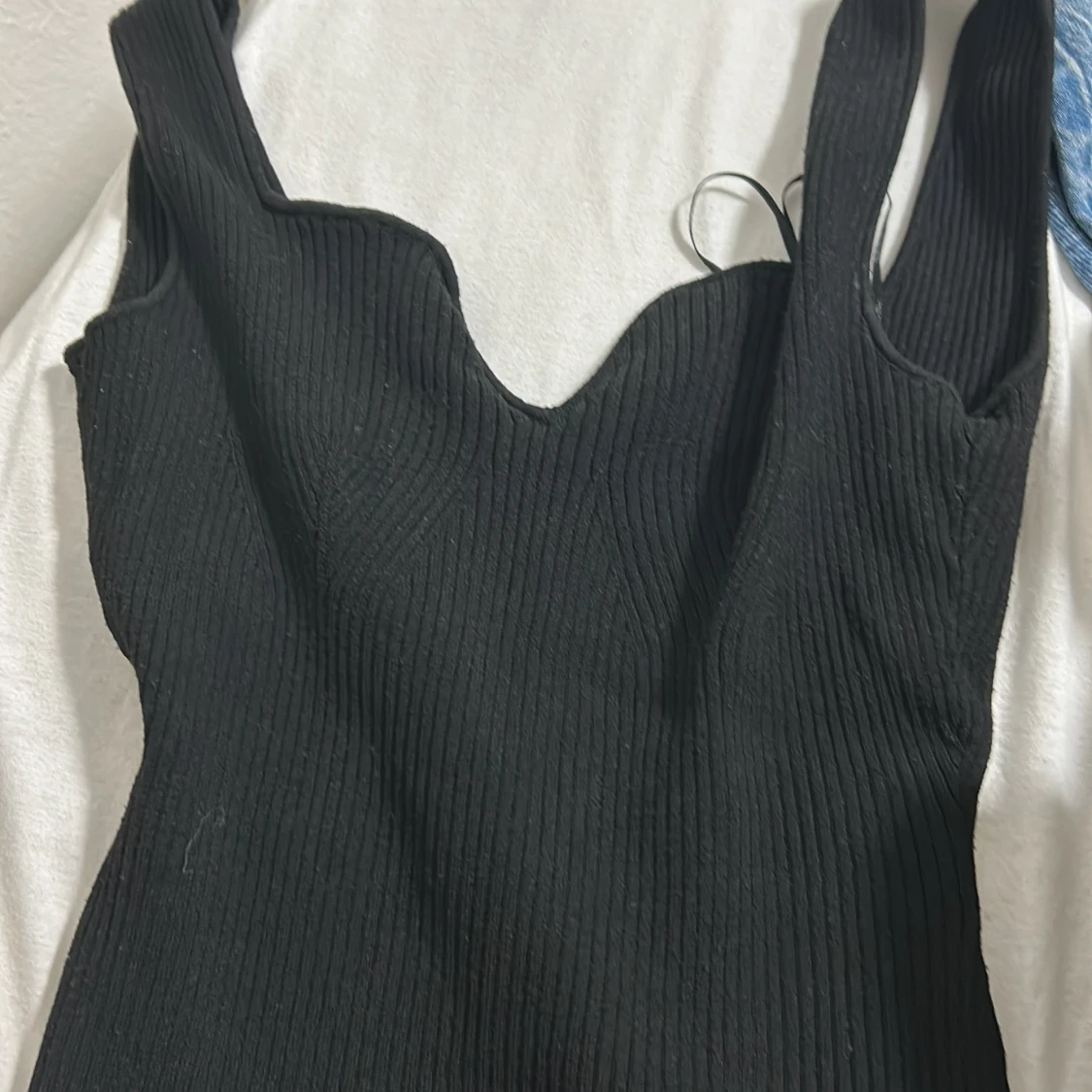 Svart ribbad topp från H&M - 90