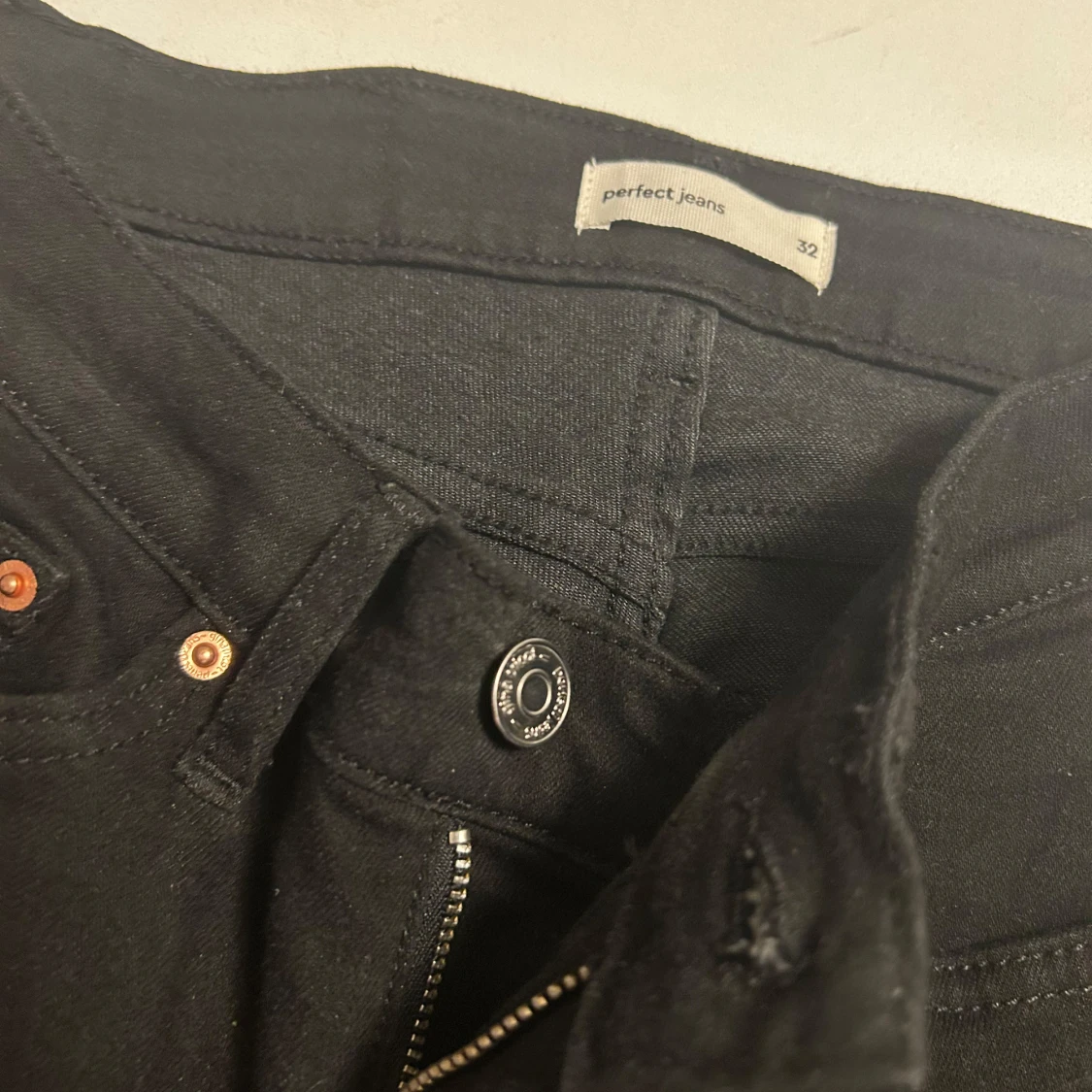 Svarta jeans från Perfect Jeans - 90