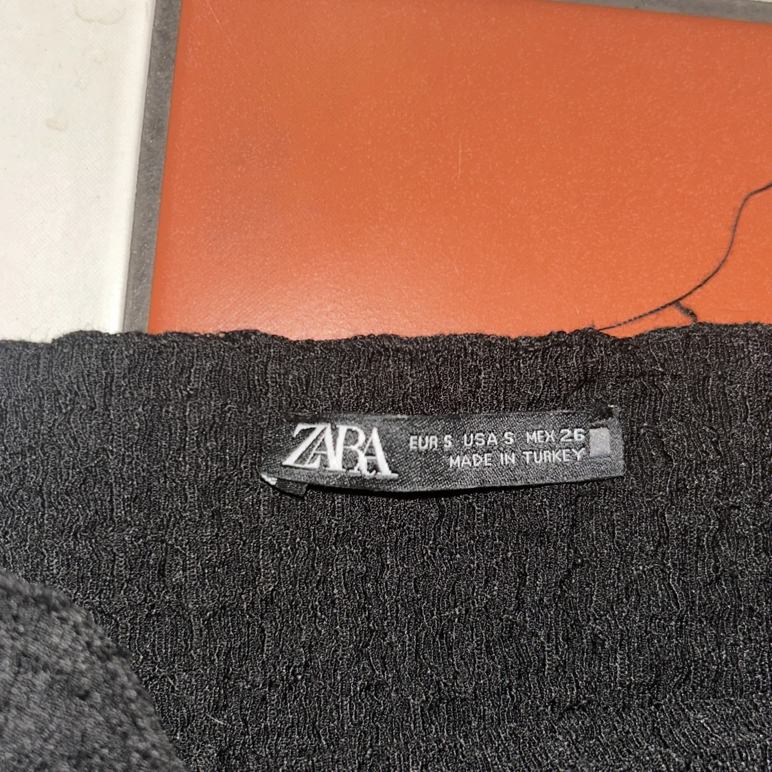 Svart ärmlös topp från Zara - 90