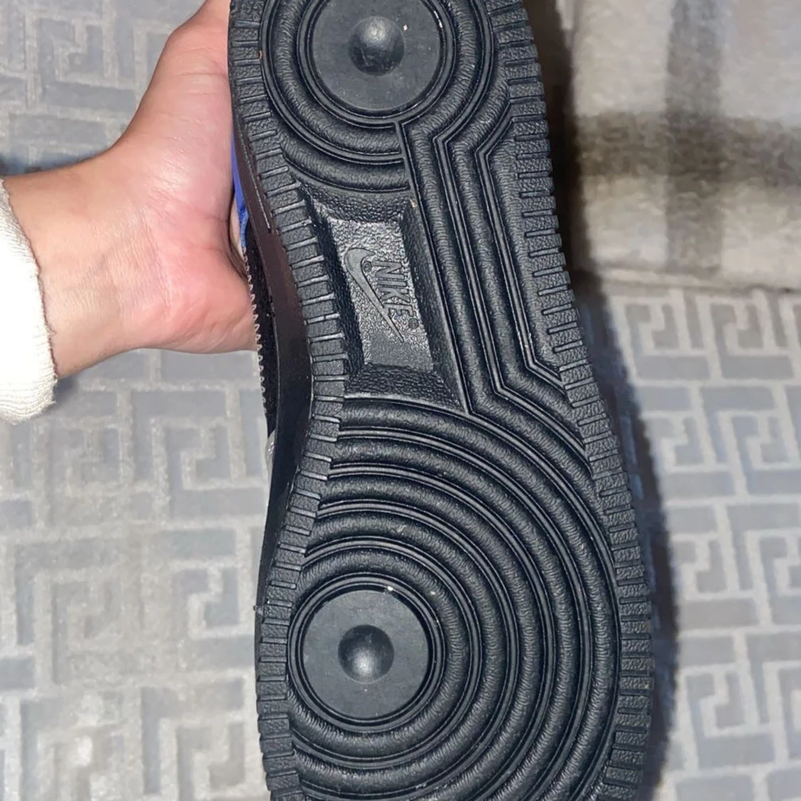 Färgglada sneakers med metallic detaljer - 90