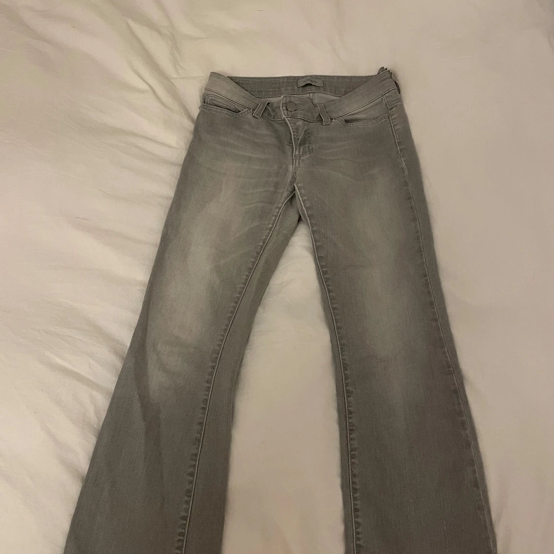 Grå jeans från Hunkydory