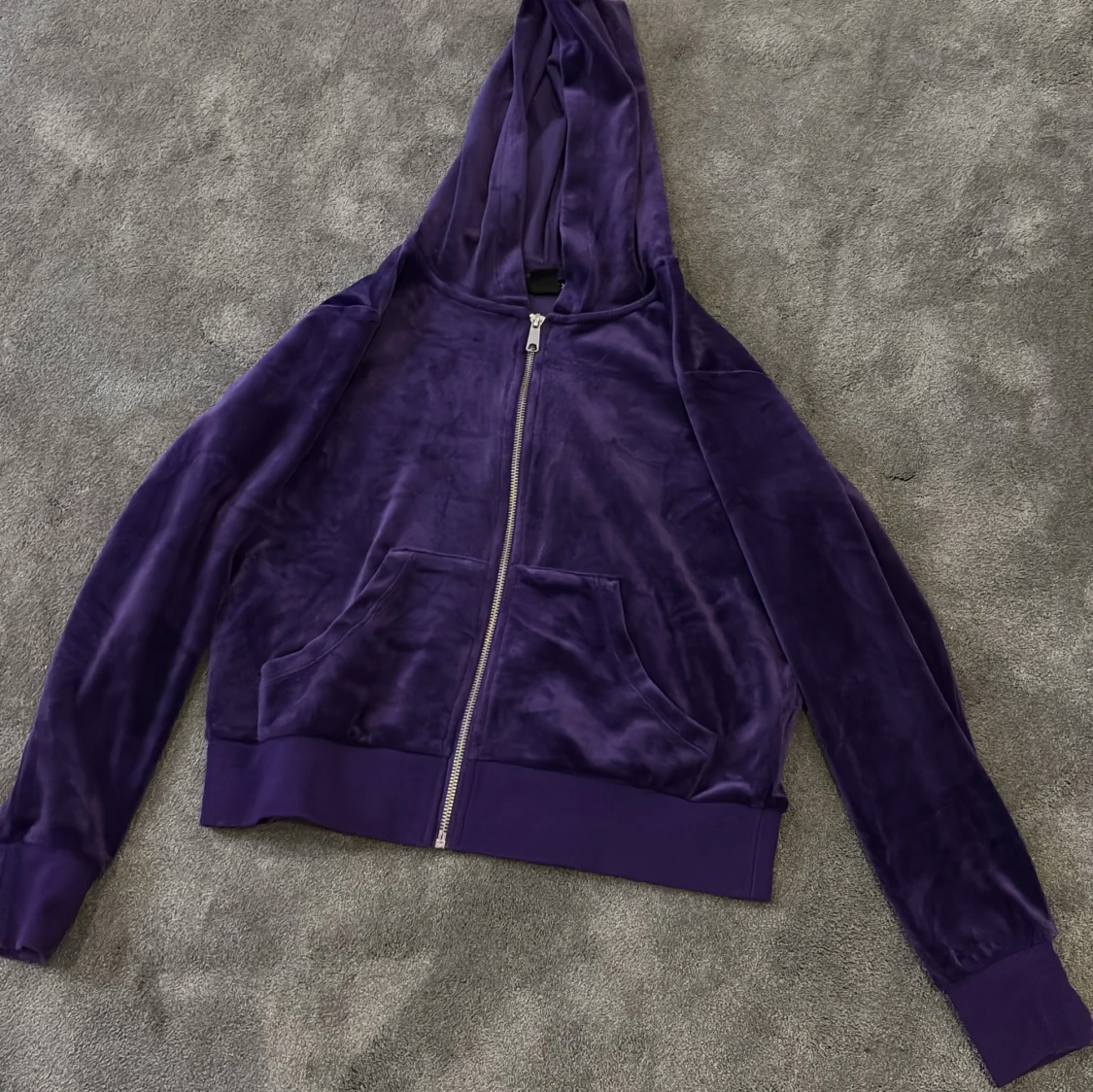 Mjukt skönt lilla velour sett - 90